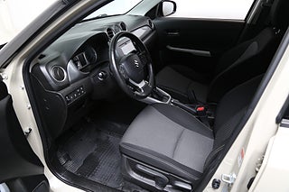 SUV Suzuki Vitara 9 av 23