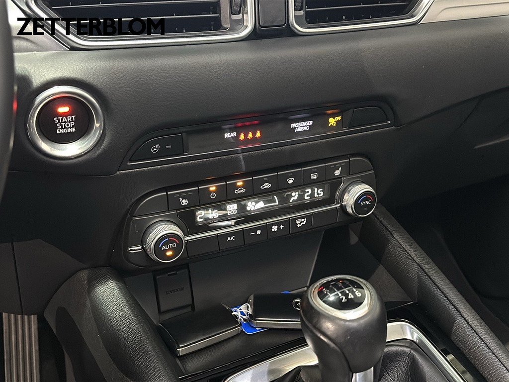 SUV Mazda CX-5 14 av 16