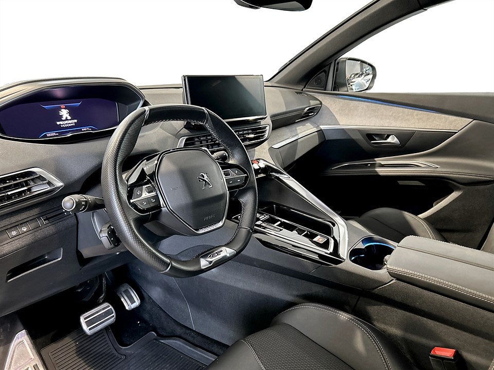Bild på Peugeot 3008 GT 1.2 PT 130hk Aut - B-KAMERA,CARPLAY,NAV
