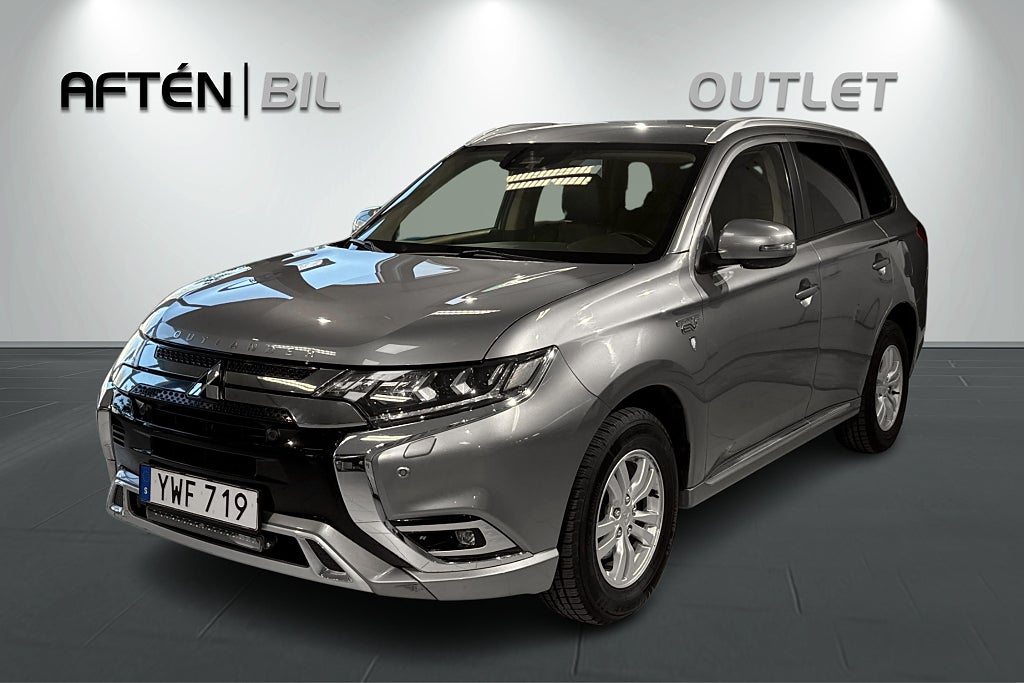 Mitsubishi Outlander PHEV CVT Fleet Edition M-värmare Drag B-kamera Ledramp