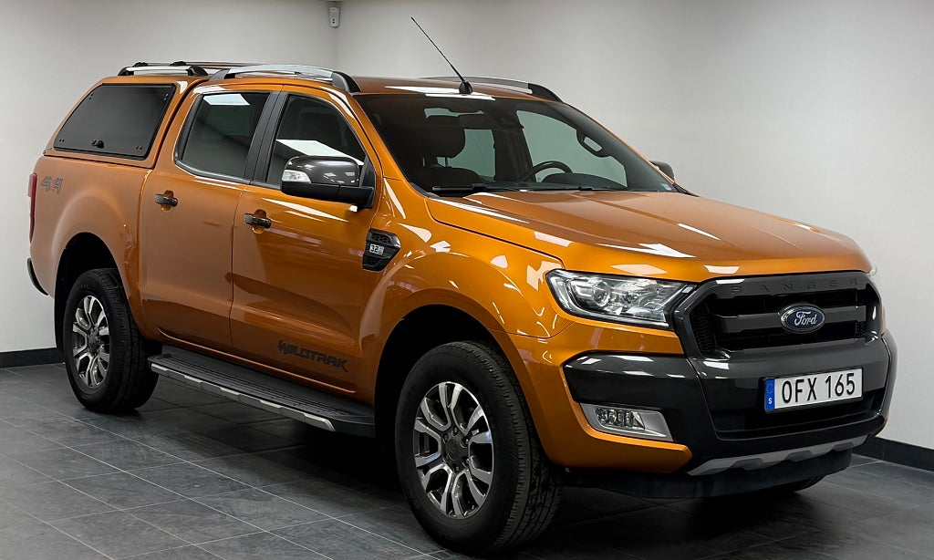 Ford ranger Dubbelhytt 3.2 TDCi 4x4 Wildtrack*Alphakåpa*D-Värm