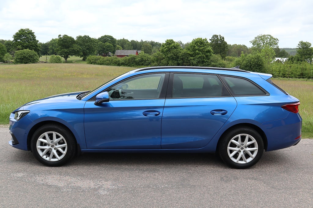 Seat Leon ST León Sportstourer 1.5 eTSI Style Drag Värmare Kamera 