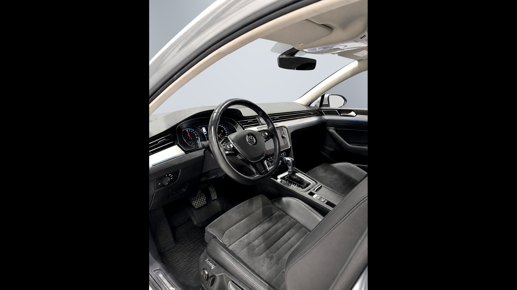 Volkswagen Passat 2019, kuva 7/55