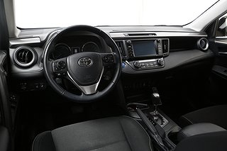 SUV Toyota RAV4 8 av 24