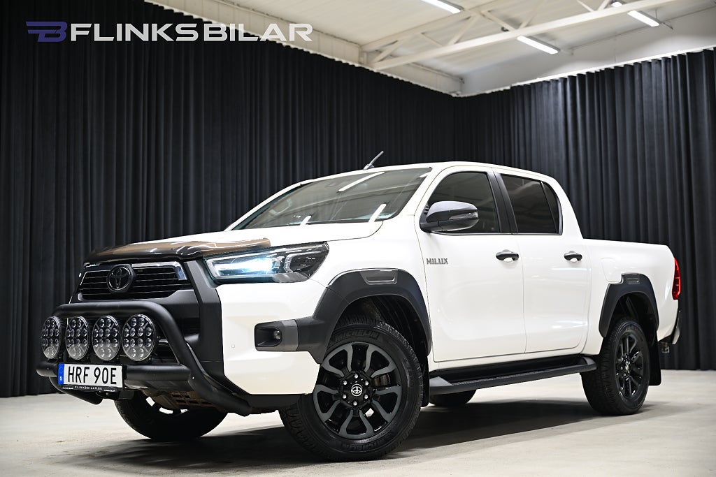 Toyota Hilux 2.8 4WD 204HK Automat|Dubbelhytt|Drag|Släde|Moms|SeUtr!