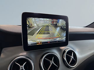 Mercedes-Benz GLA 250 4MATIC AMG Line S&V-hjul/Pano/Kamera/Carplay/Drag