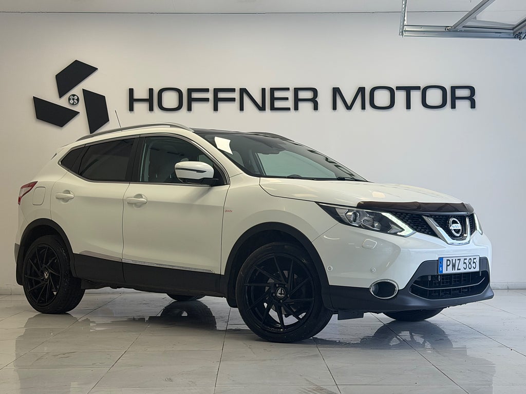 Nissan Qashqai 1.6 dCi DPF 4x4 KAMKEDJA M-VÄRMARE 360Kam GPS PANO DRAG