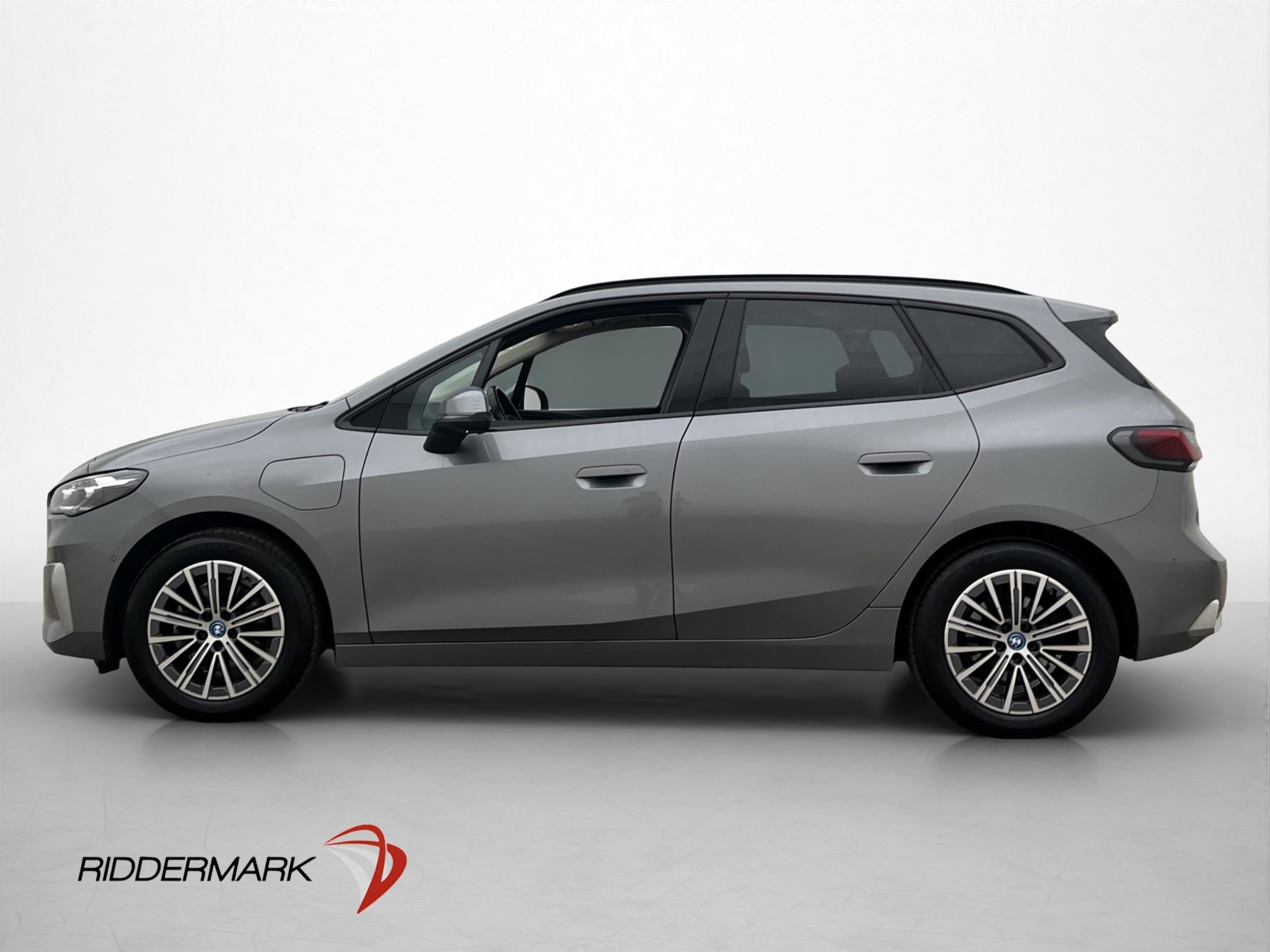 BMW 225 e xDrive 245hk Luxury Line Wide 2024, kuva 2/69