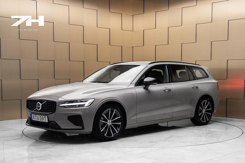 Volvo V60 T6 Plug-In Hybrid AWD Drag Pilot Assist Läder Kamera