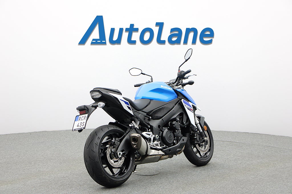 Suzuki GSX-S950