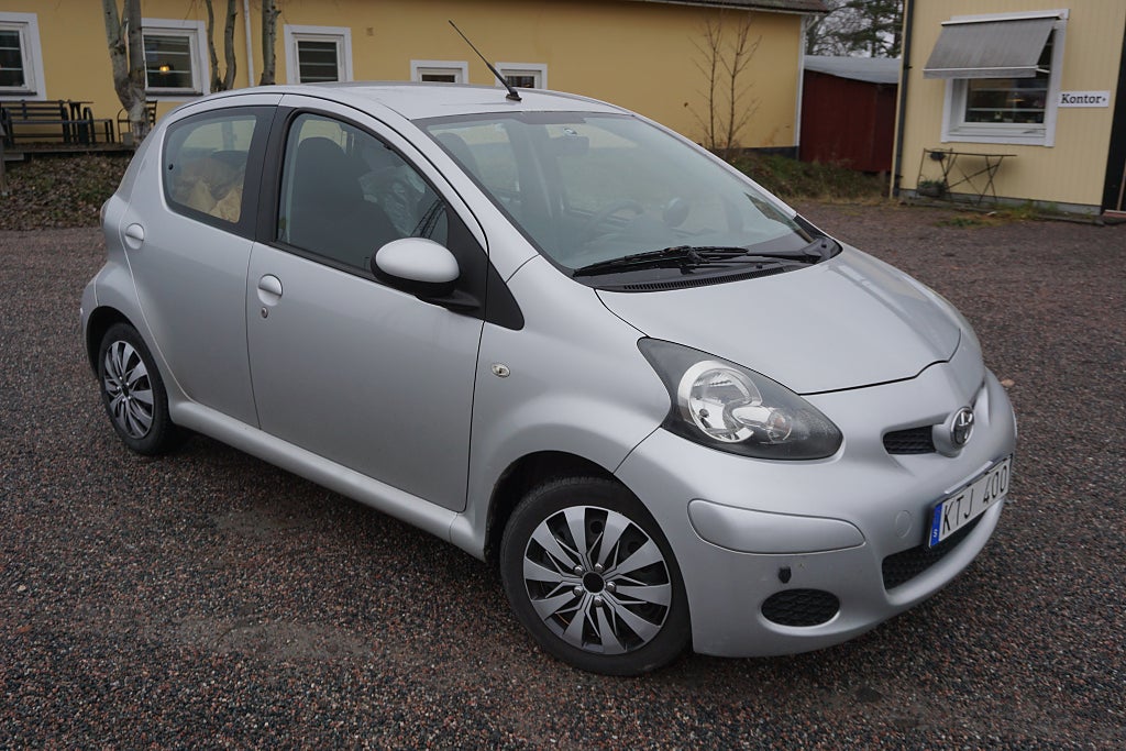 Toyota Aygo 5-dörrar 1.0 VVT-i M-värmare
