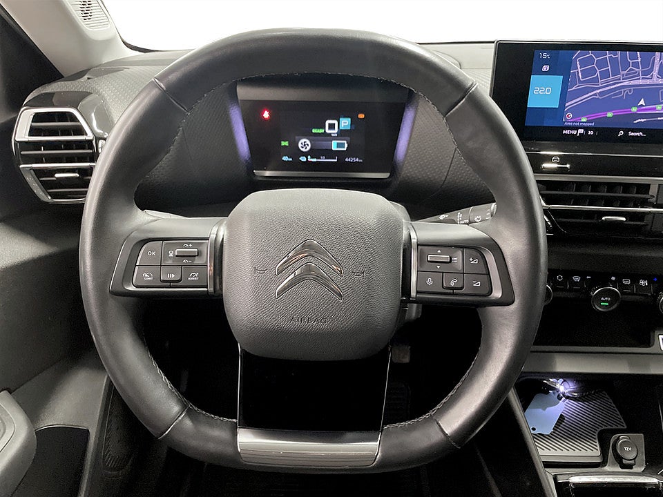 Bild på Citroën e-C4 Shine 50kWh 136hk Aut B-KAMERA CARPLAY