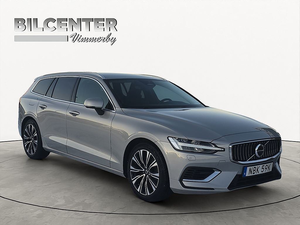 Volvo V60 Recharge T6 AWD CORE DRAG SKINN