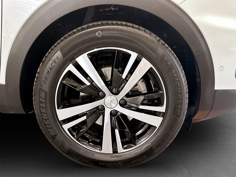 Bild på Peugeot 5008 GT 1.2 PT 130hk Aut - 7-SITS, B-KAMERA