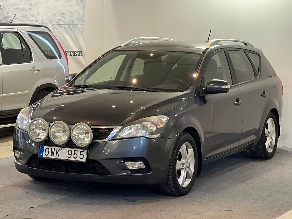 Kia Ceed cee'd_SW 1.6 CVVT EX AUTOMAT NY BESIKTAD NY SERVAD