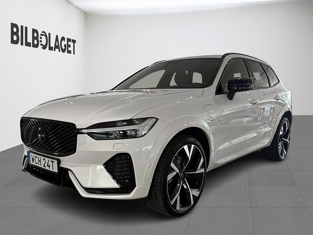 Volvo XC60 T6 Plus Black Nordic Edition (Pano,Drag,Luftch...