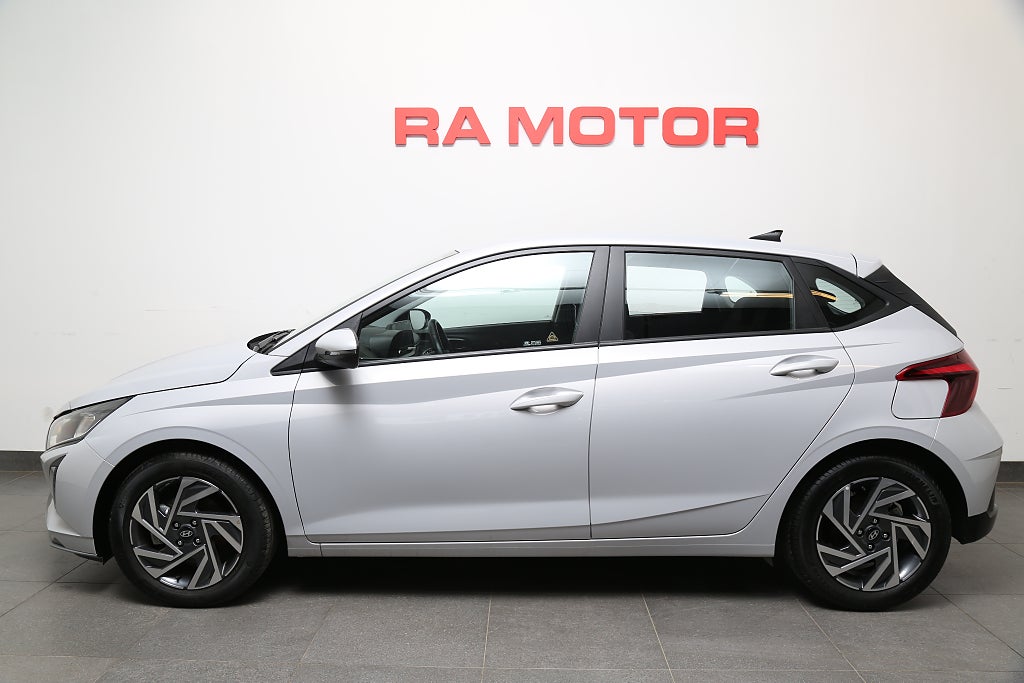 Hyundai i20 Essential 1.0 T-GDI Automat Apple Carplay Kamera MOMS 2025