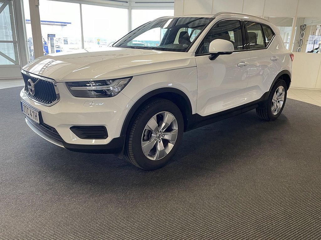 Volvo XC40 T2 FWD Momentum