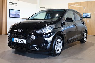 Halvkombi Hyundai i10 1 av 20