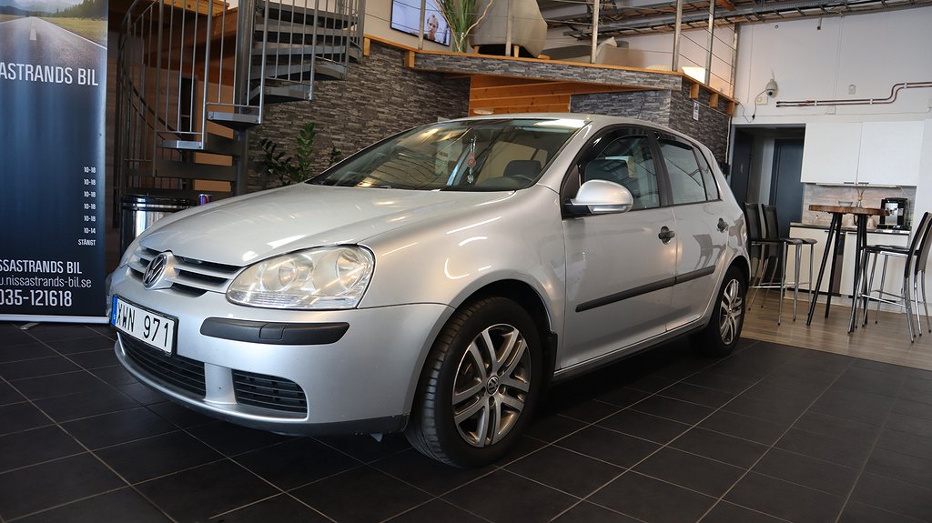 Volkswagen Golf 5-dörrar 1.6 Euro 4 (0 ränta 36 mån)