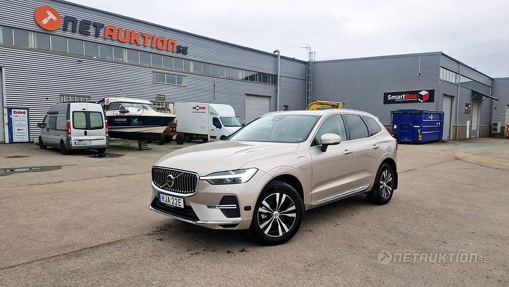 Volvo XC60 Recharge T6 AWD Geartronic Core 