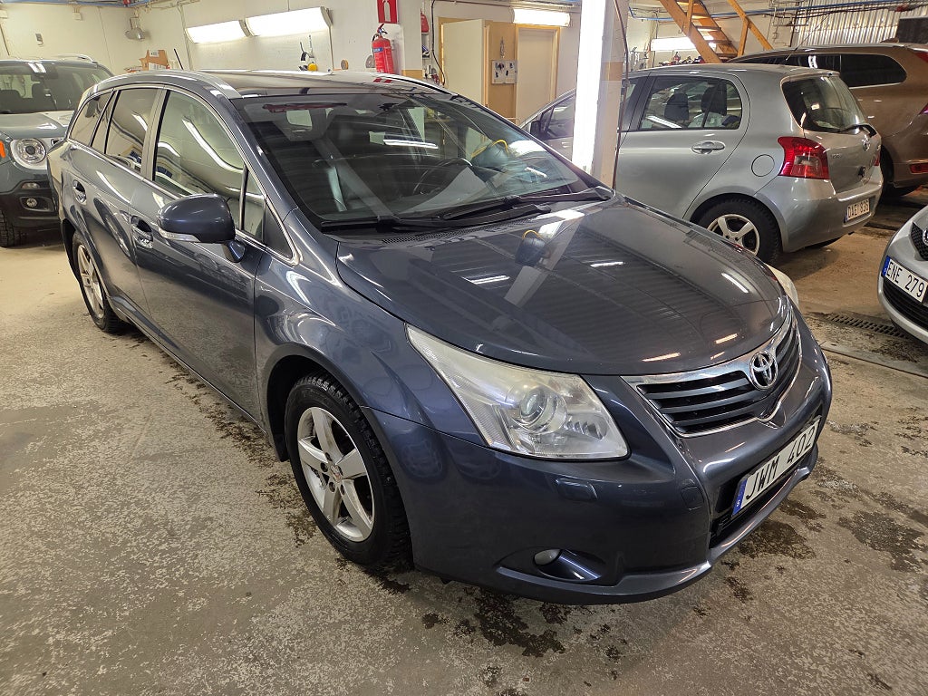 Toyota Avensis Kombi 2.0 Multidrive S Premium Euro 4