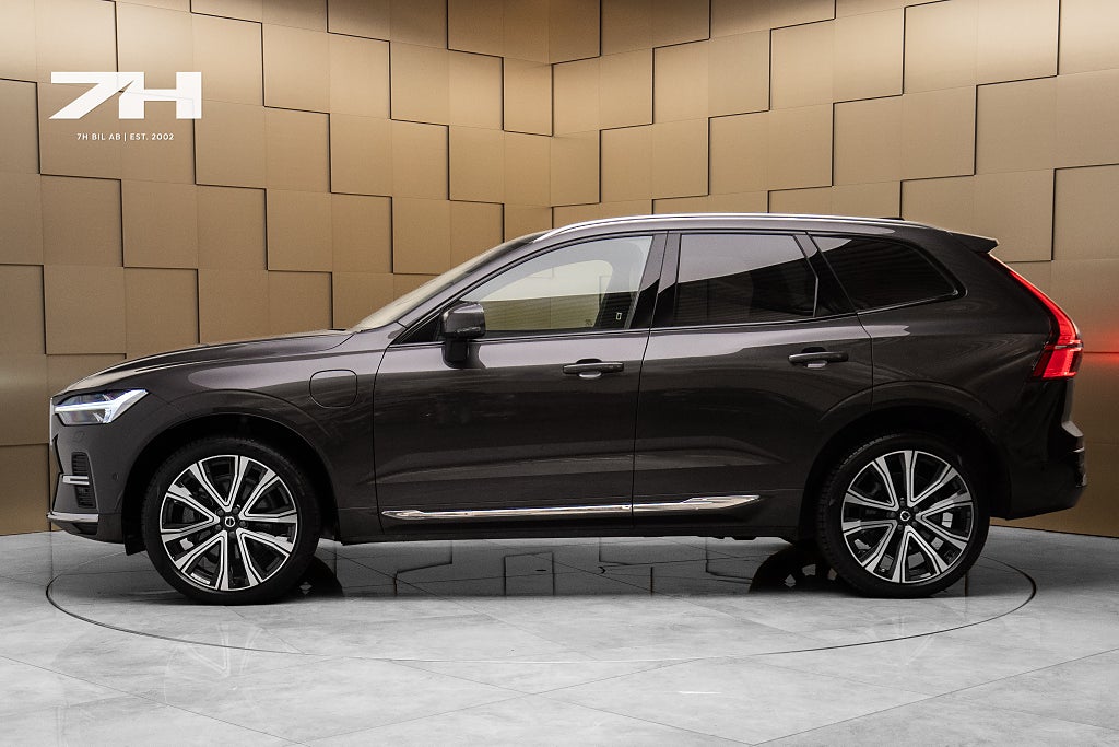Volvo XC60 T6 Plug-In AWD Plus Bright Edition / Luftfjädring / B&W