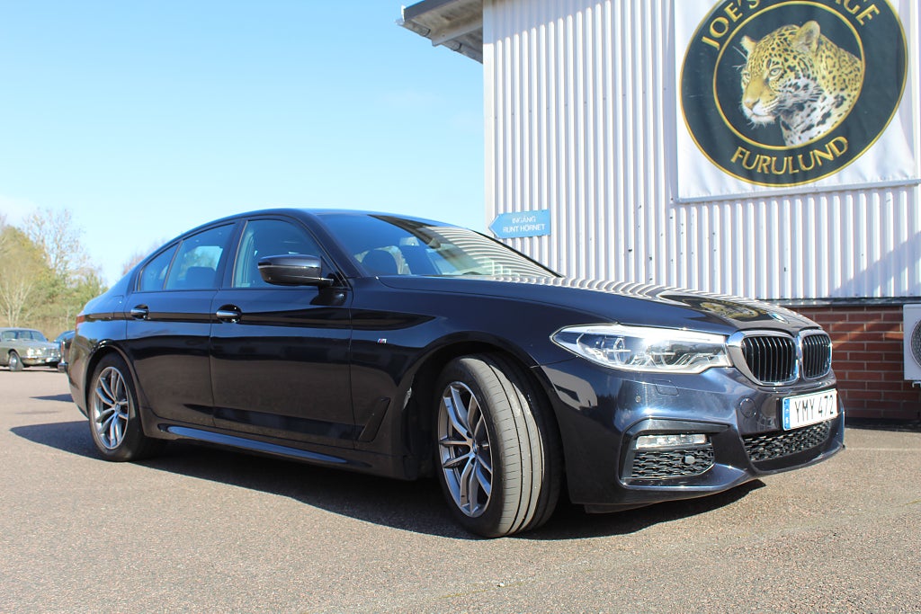 BMW 530i xDrive Steptronic M Sport lågmil pedantskött sv såld