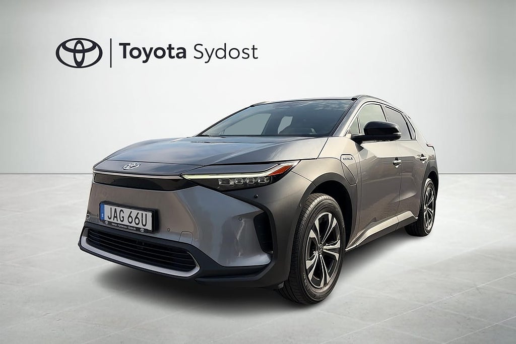 Toyota bZ4X AWD Executive dragkrok
