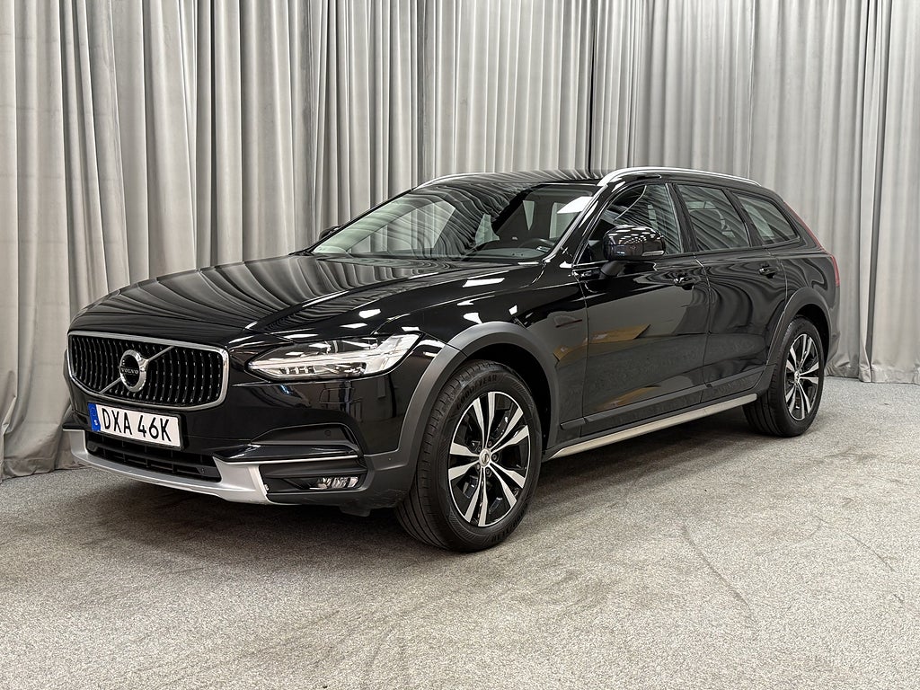 Volvo V90 Cross Country D4 190HK Advanced SE II AWD Aut Skinn/Värmare/Drag/Navi