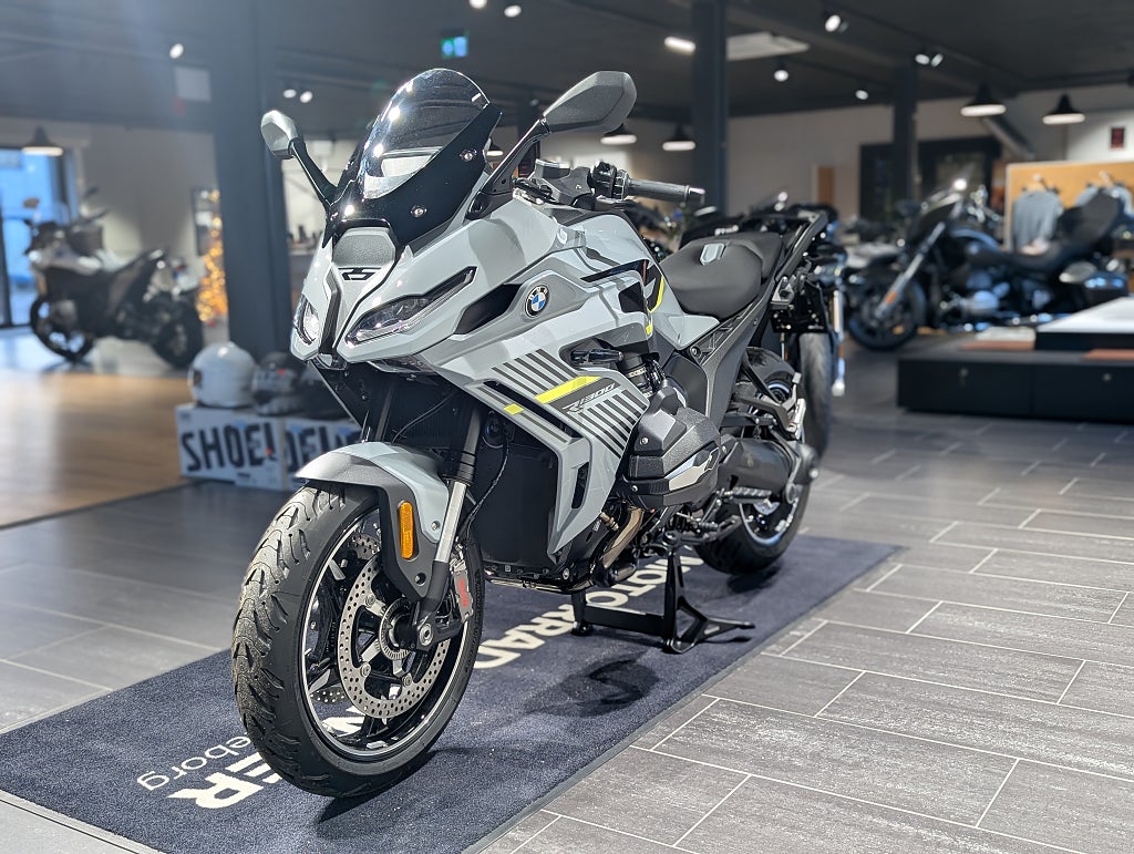 BMW R1300RS. Dynamic.Touring.Comfort.Innovation.Option 719.Omg lev!