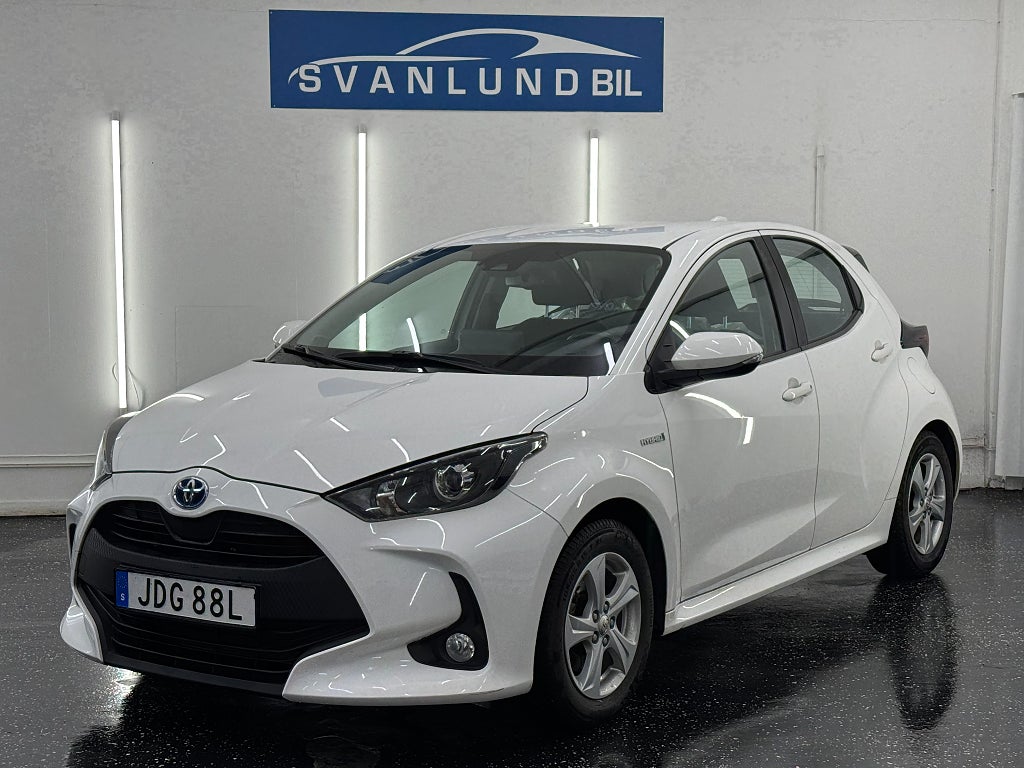 Toyota Yaris Hybrid CVT Active Euro 6 / Komfortpaket / Backkamera