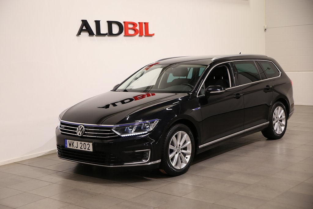 Volkswagen Passat GTE 218hk Plug-in Hybrid SC DSG / PDC / Adaptiv-fart 