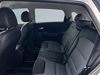 Kia Niro e- 64 kWh Rattvärme/Navi/Adaptiv Fart/SoV-Däck/Kamera – bild 13