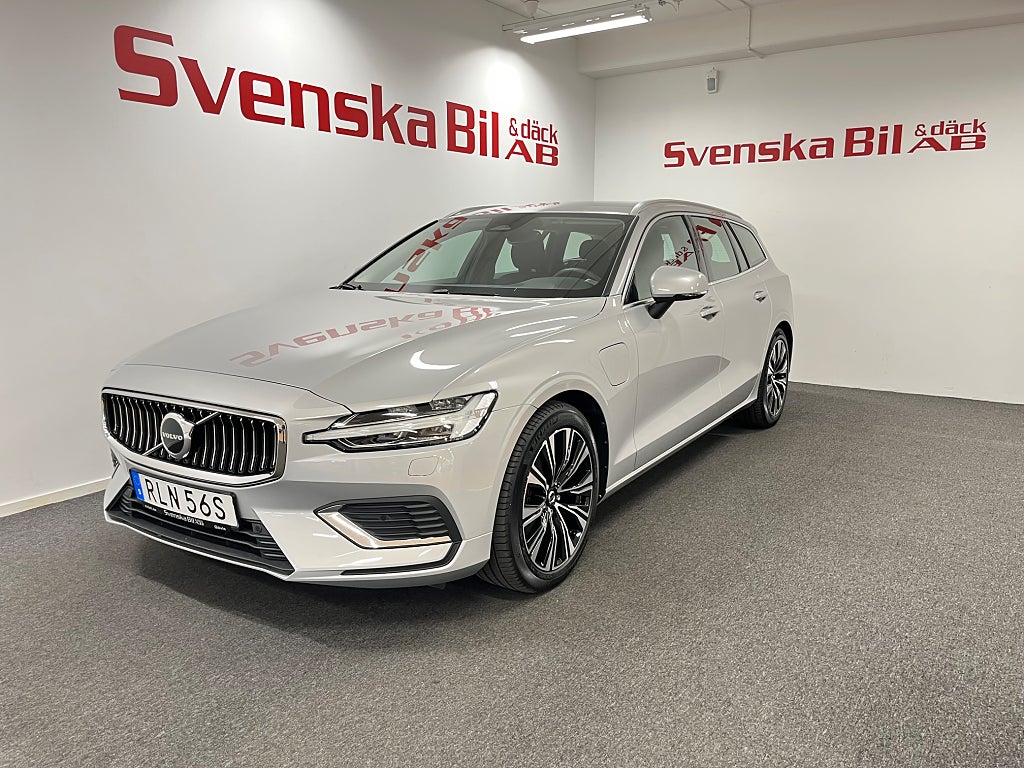 Volvo V60 LADDHYBRID T6 AWD AUT Core 2,99% ränta 