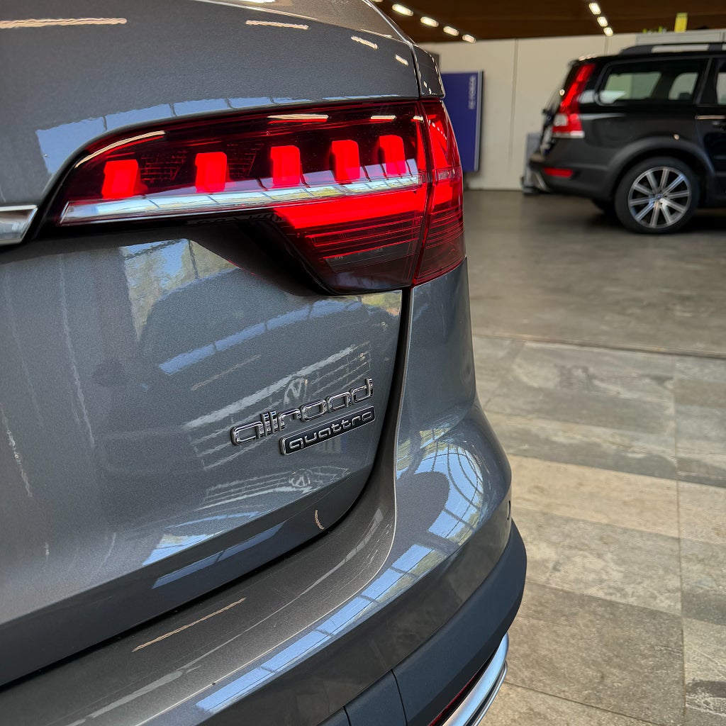 Audi A4 allroad quattro 40 TDI S Tronic Cockpit Skinn Pano Drag