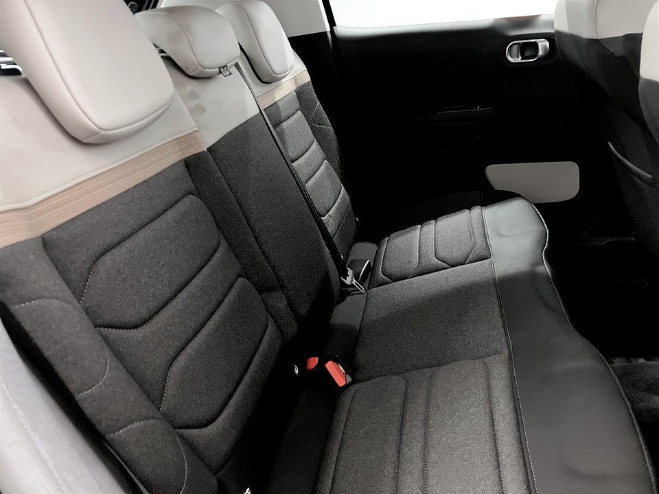 Bild på Citroën C3 Shine 1.2 PT 110hk Aut - B-KAMERA, CARPLAY