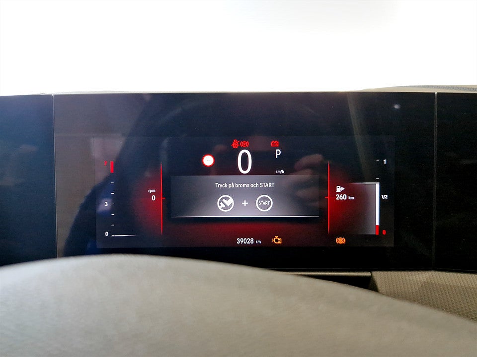 Bild på Opel Astra ST GS 1.2 PT 130hk Aut B-KAMERA CARPLAY 