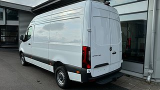 Transportbil - Skåp Mercedes-Benz Sprinter 4 av 20