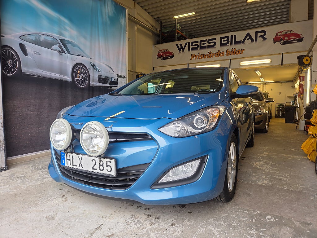 Hyundai i30 5-dörrar 1.6 CRDi Få ägare Euro 5