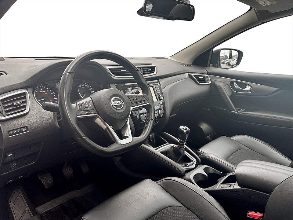 Bild på Nissan Qashqai Tekna Designpack 1,2 DIG-T 115hk PANO B-KAMERA