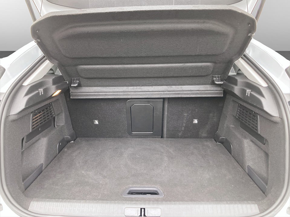 Bild på Citroën C4 Shine 1.2 PT 130hk Aut CARPLAY NAVI