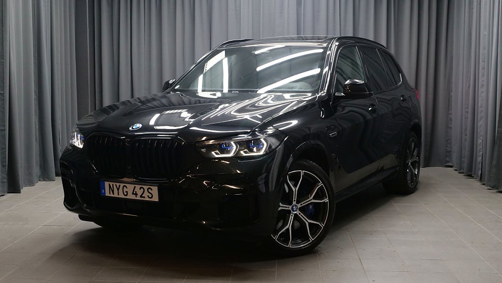 BMW X5 xDrive45e iPerformance M Sport Pano Head up 394hk