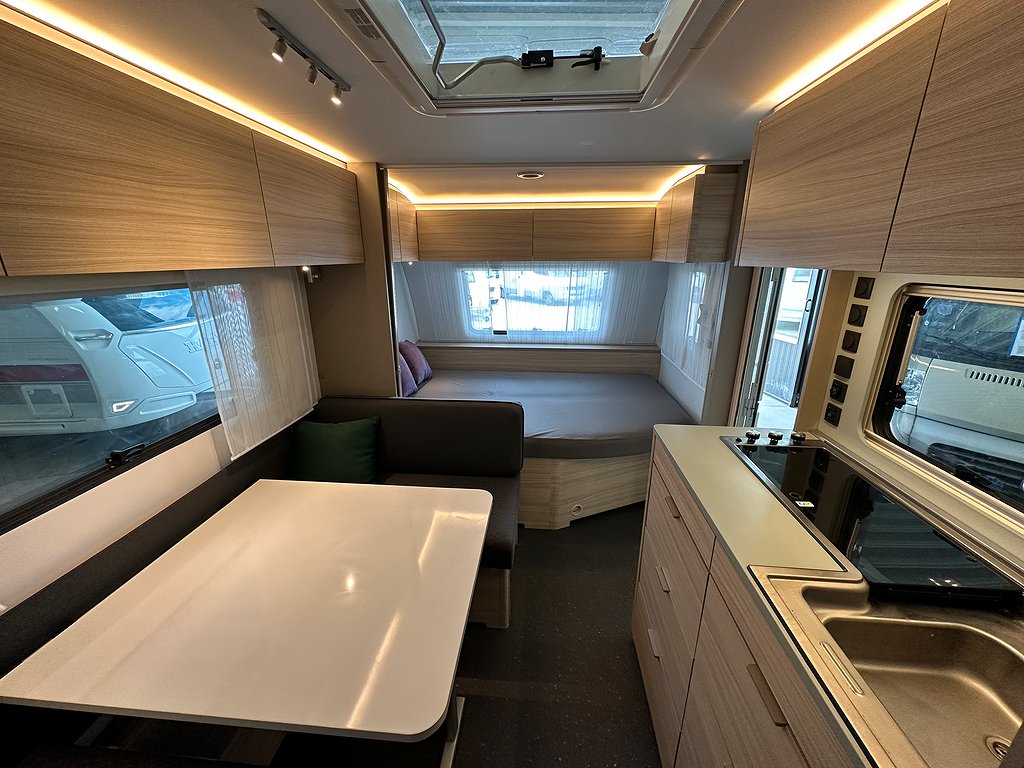 Adria Altea 552 PK / Täthetsgaranti / 1799kr/mån - Adria