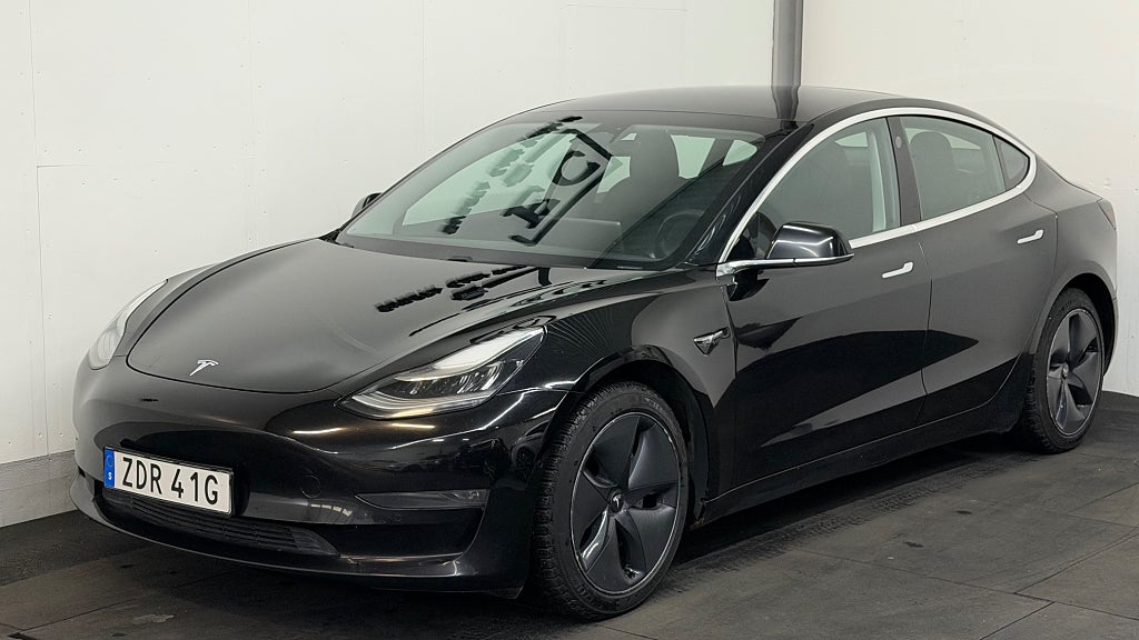 Tesla Model 3 Long Range AWD Euro 6 Drag,Panorama,440km räckvidd 