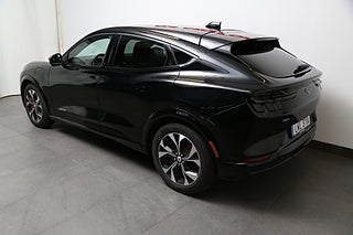 SUV Ford Mustang Mach-E 3 av 22