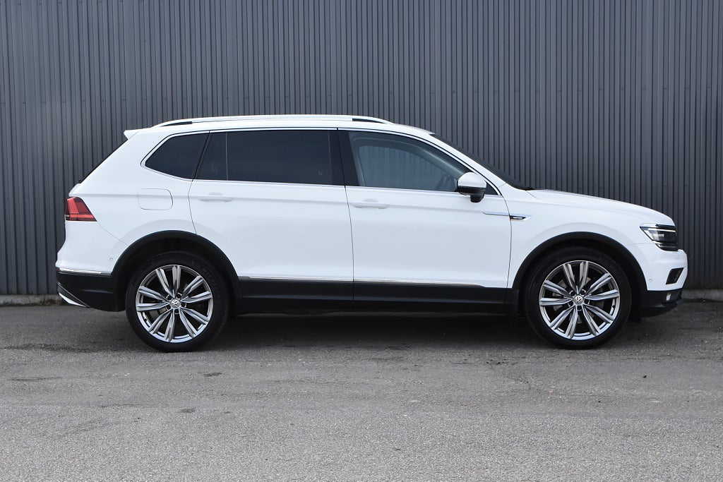 Volkswagen Tiguan 2018 - miniatyr 3