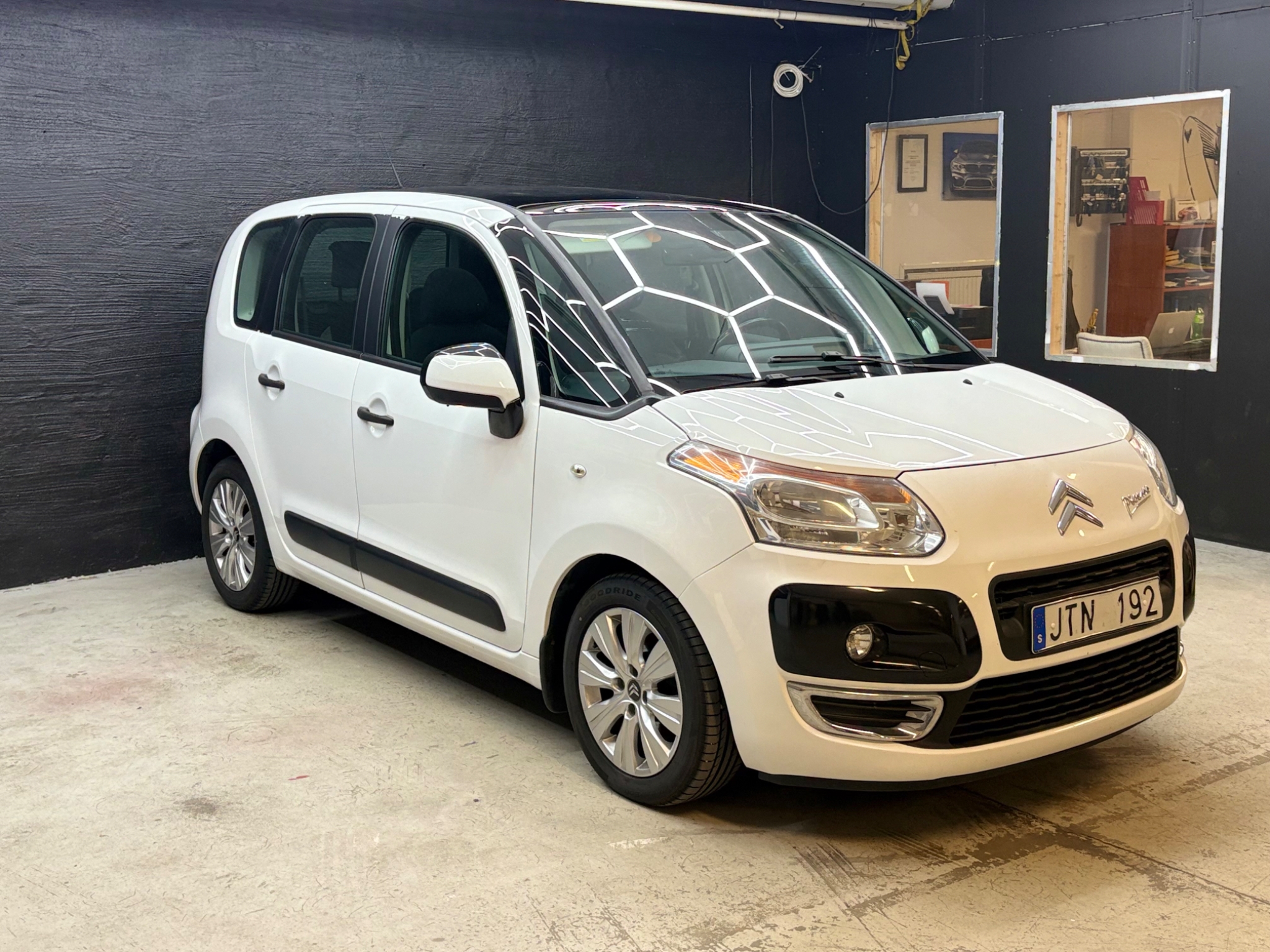 Citroen C3 Picasso 1.4 VTi Euro 5 2009, kuva 4/10