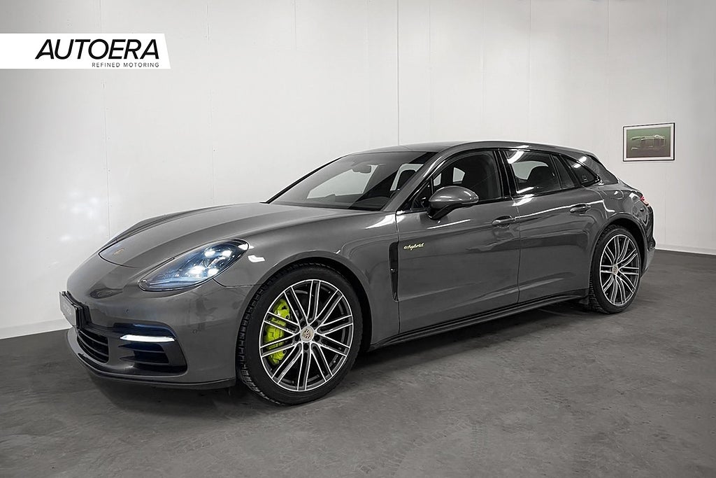 Porsche Panamera 4 E-Hybrid Sport Turismo - Panorama/SportChrono