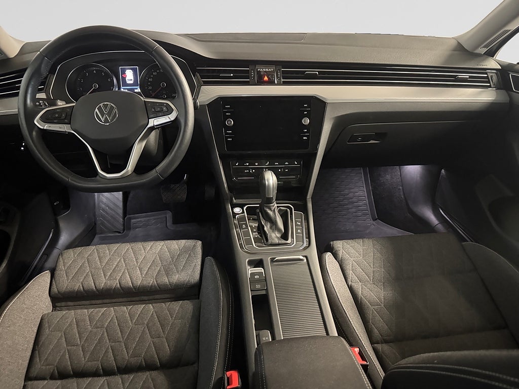 Volkswagen Passat Sportscombi 1.5 TSI Aut Adapt farth Dragkrok Rattvärme bild 10